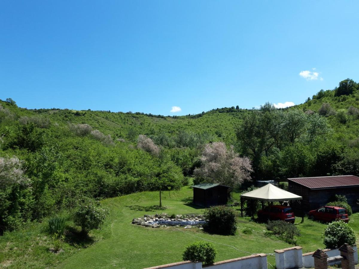 Il Baiocchino Bed & Breakfast Кастел Сан Пиетро Терме Екстериор снимка